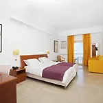 Hotel Art Gran Paradiso 4*