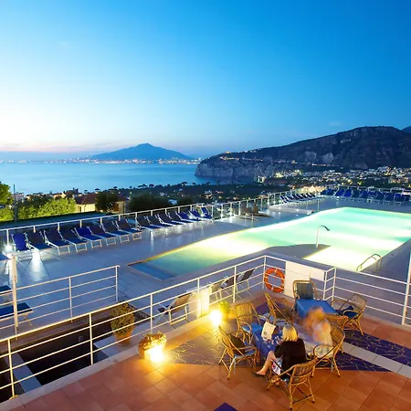 Art Gran Paradiso 4* Sorrento