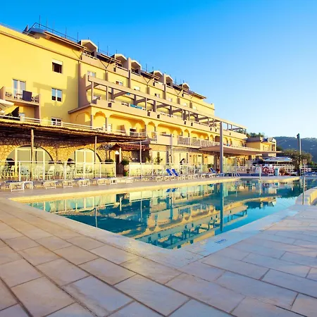 Art Gran Paradiso Hotel 4*