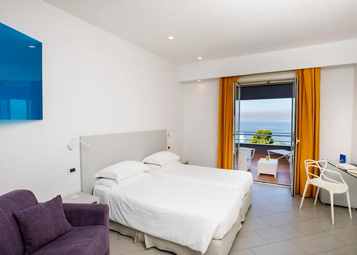 Art Gran Paradiso Sorrento