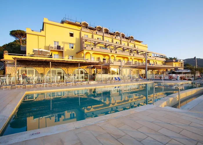 Otel Art Gran Paradiso 4*