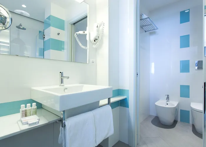 Art Gran Paradiso Otel 4*