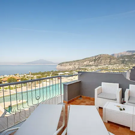 Art Gran Paradiso Sorrento