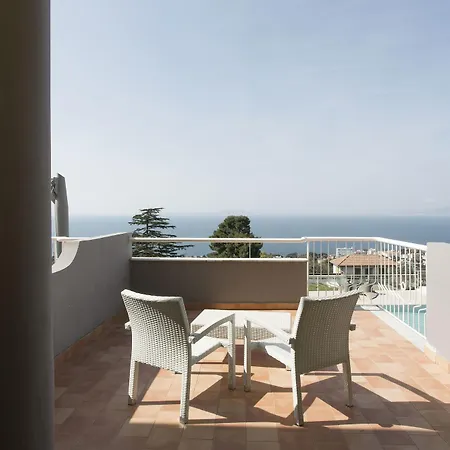 Art Gran Paradiso Hotel 4*