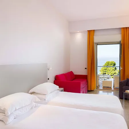 Art Gran Paradiso Hotel 4*