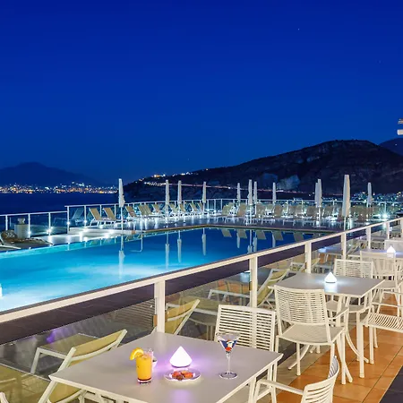Art Gran Paradiso Sorrento