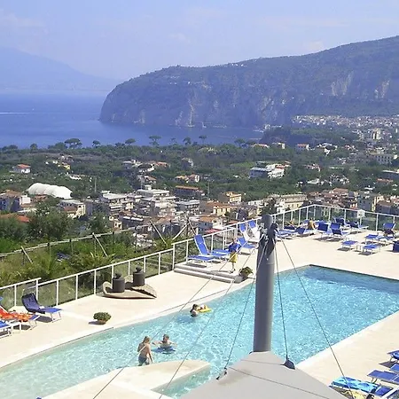 Art Gran Paradiso 4*