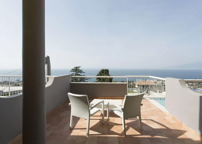 Art Gran Paradiso Отель