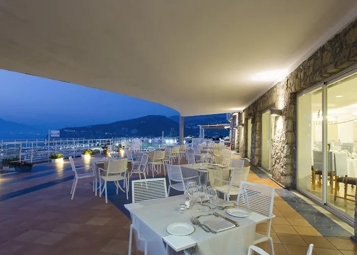 Art Gran Paradiso Сорренто